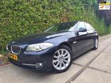 BMW 528 5-serie 528i High Executive - blaue BMW 528