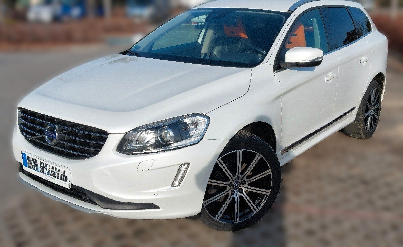 VOLVO XC 60