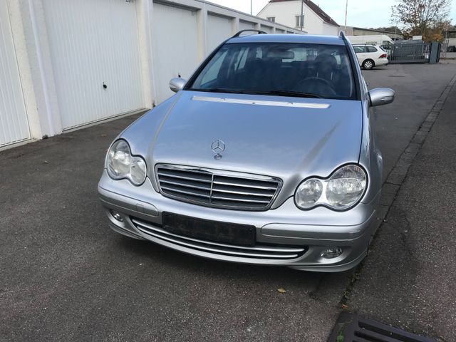 Mercedes-Benz C 200 C -Klasse T-Modell C 200 T CDI