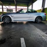 BMW M4 Cabrio Sommerfahrzeug  - BMW M4: Cabrio