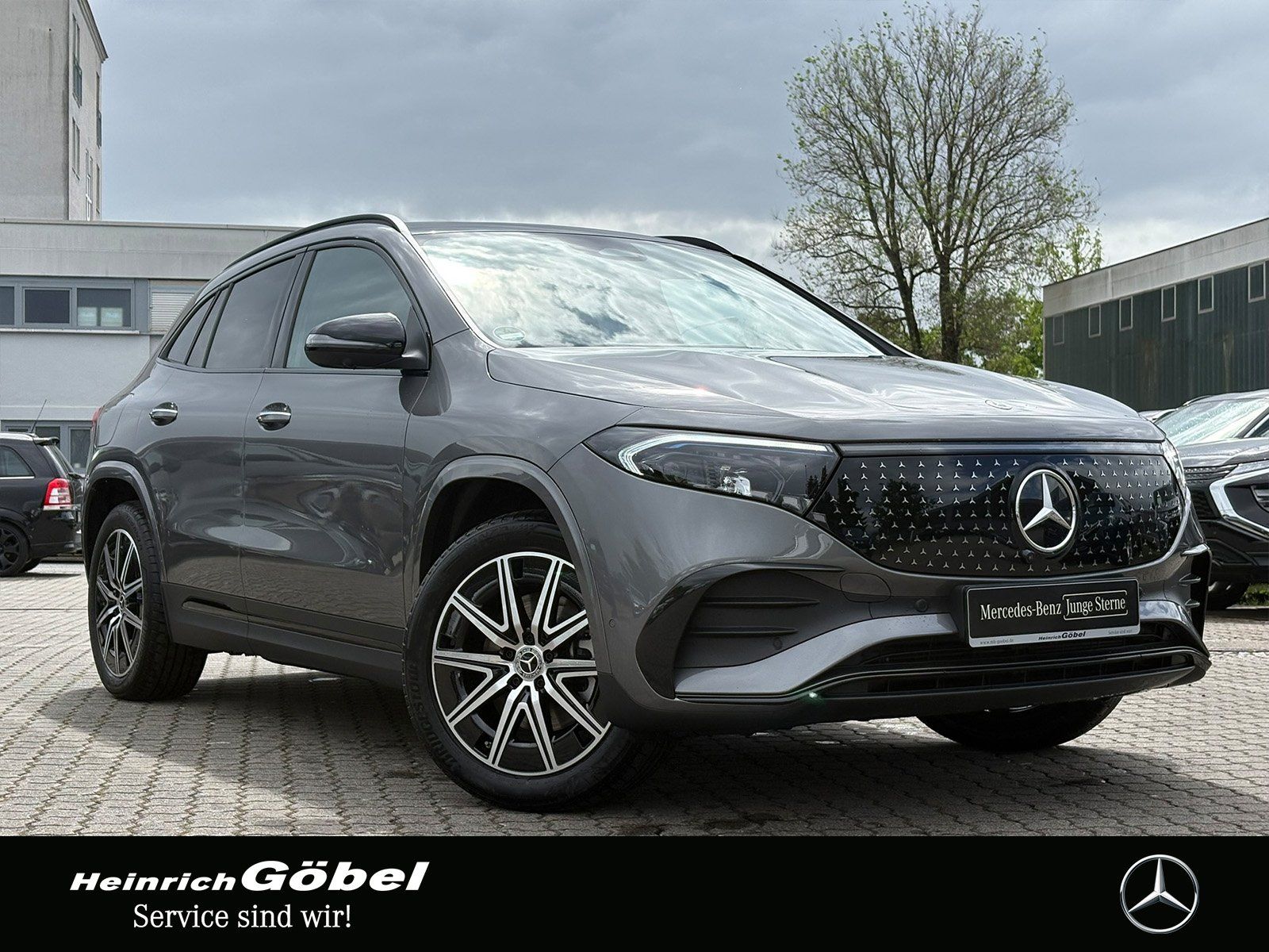 Fahrzeugabbildung Mercedes-Benz EQA 350 4M AMG*PANO*360°*BURMESTER*HEAD-UP*TOTWI