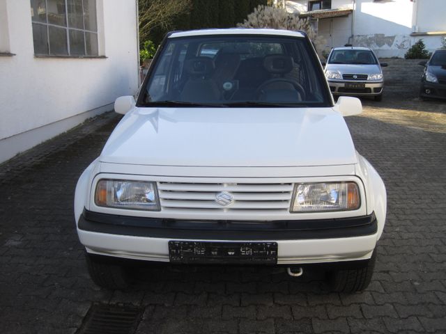 Suzuki Vitara 1.6i  80PS, Allrad, Automatik,