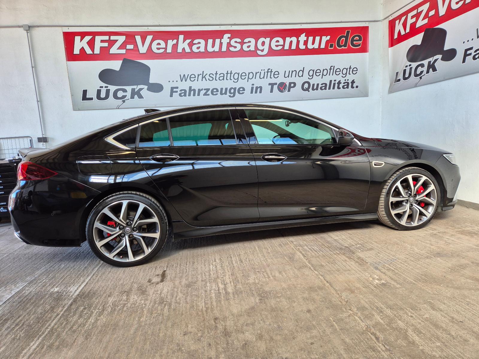 Opel Insignia B Grand Sport GSi 4x4