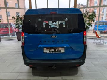 Ford Tourneo Courier Titanium WipaAHK 5JGarantie!
