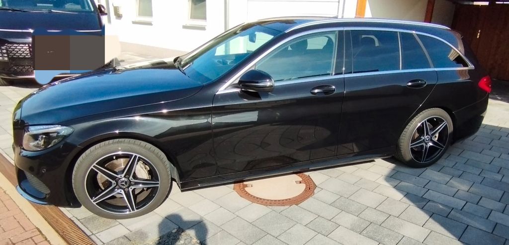 Image of Mercedes-Benz C 220