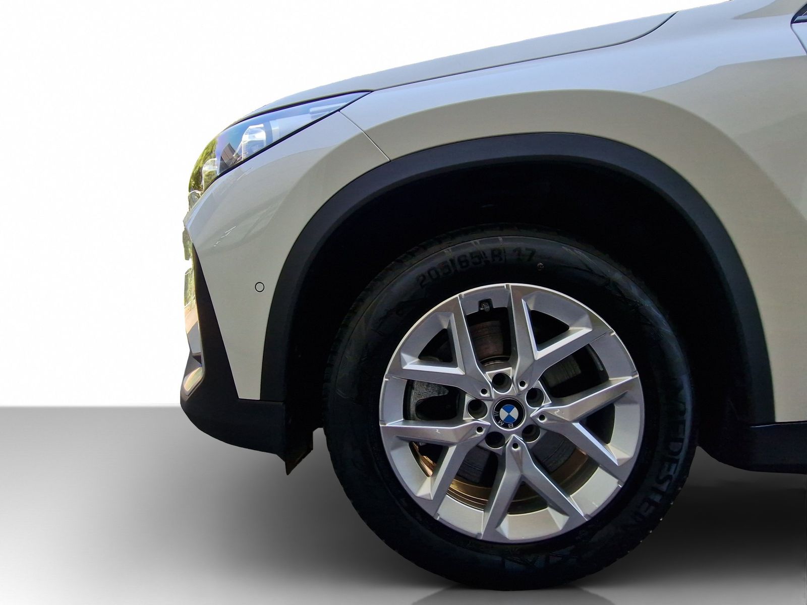 BMW X1 xDrive23i Navi.LED.HuD.ACC.360°.KomfZg.SHZ foto 3