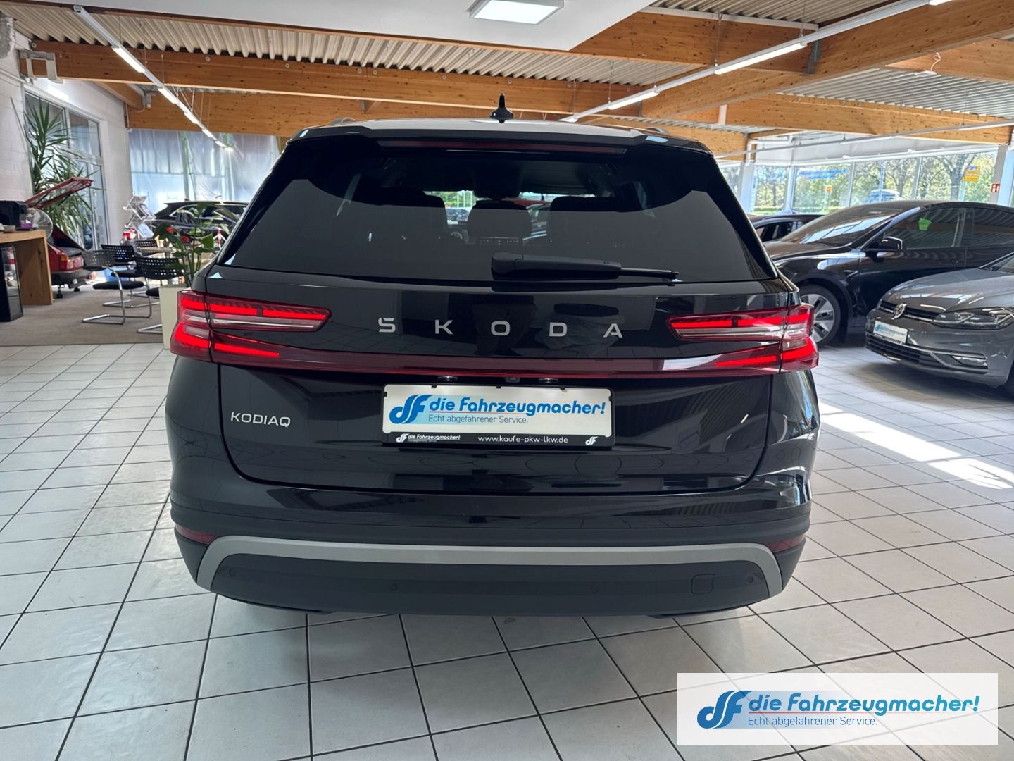 Fahrzeugabbildung SKODA Kodiaq 2.0 TDI 110 kW Selection HUD AHK-klappbar