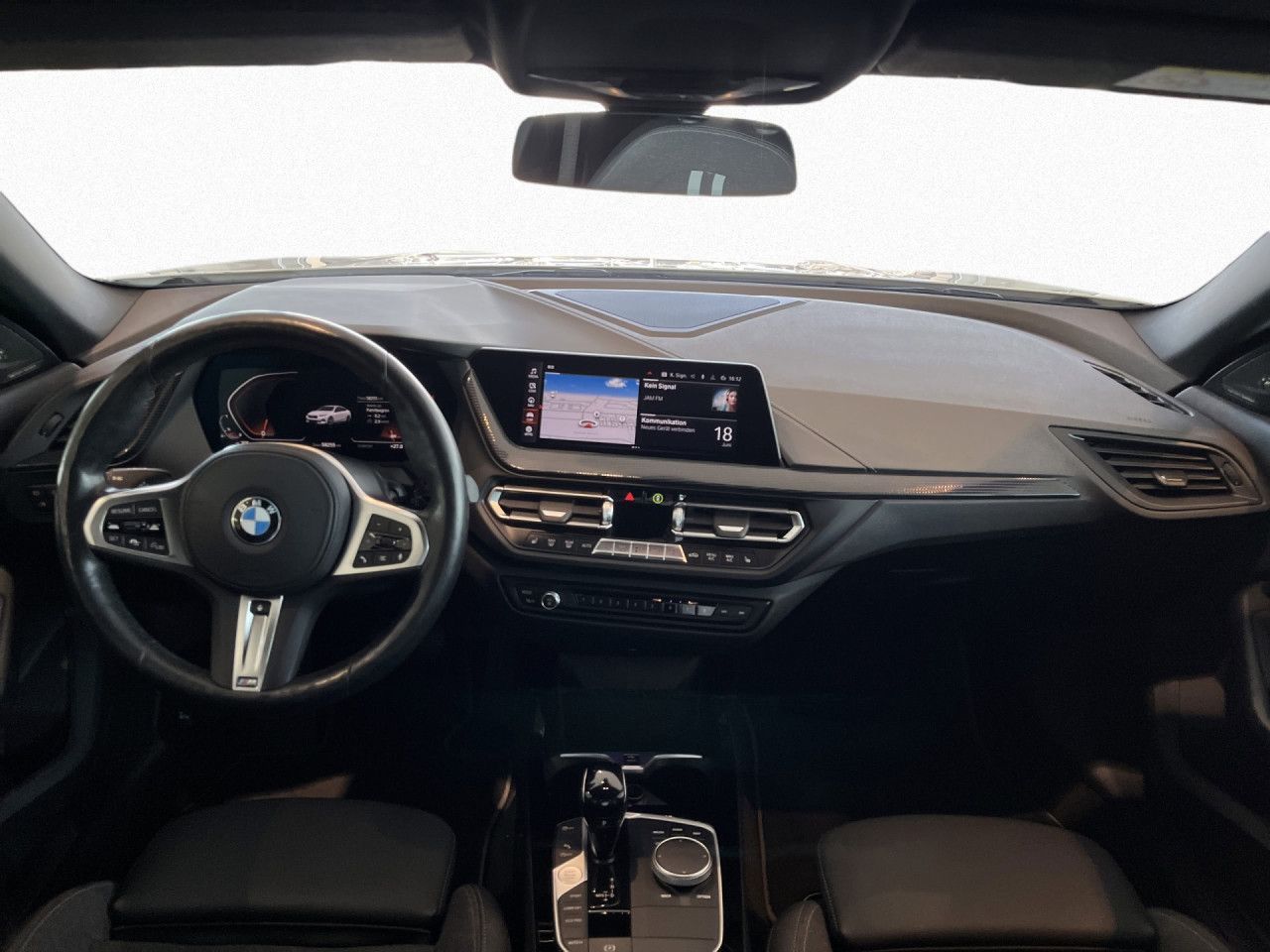 BMW 218 Gran Coupé - Bild 12