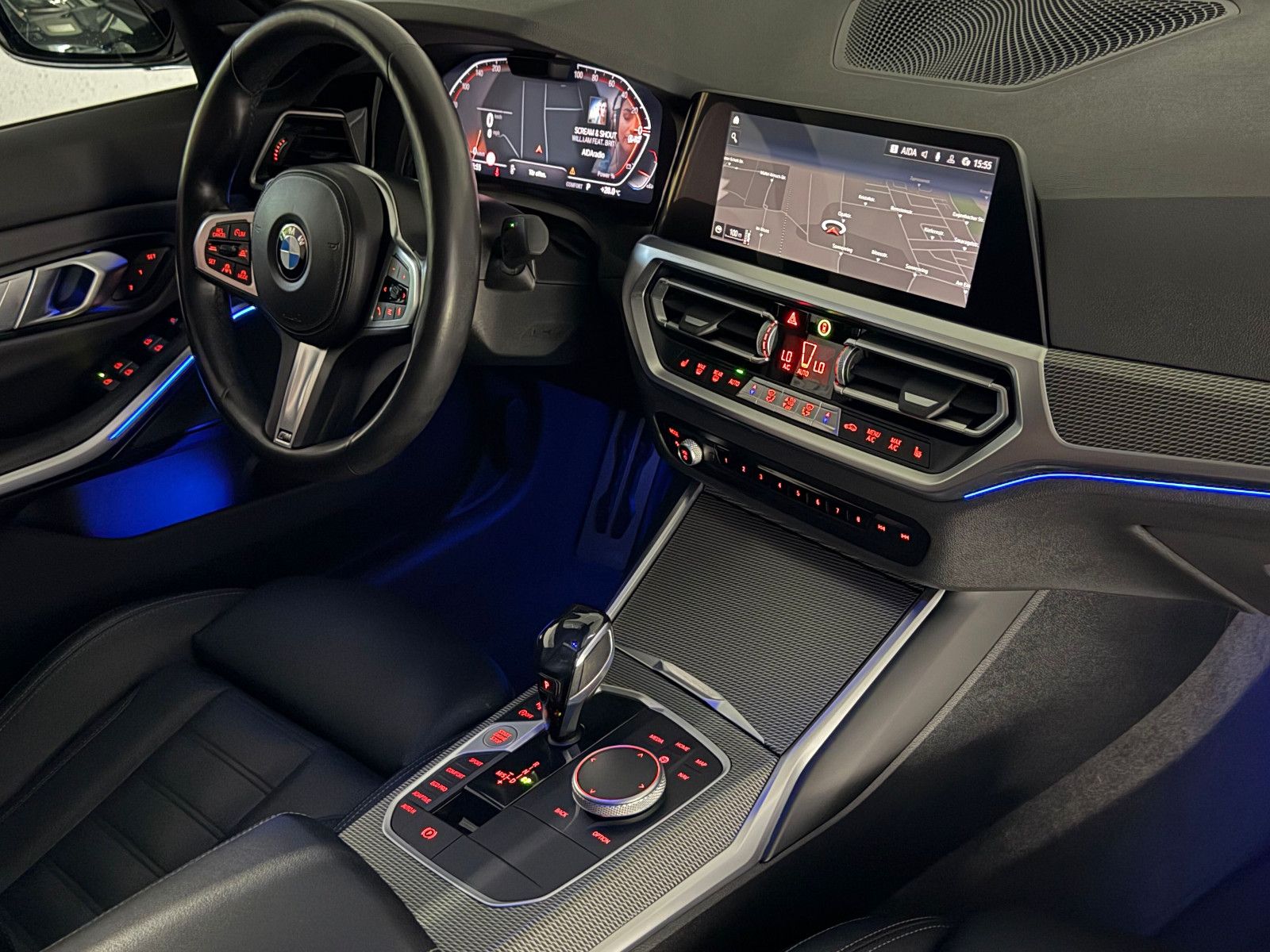 Fahrzeugabbildung BMW 330 i xDrive M SPORT/LASER/HuD/H&K/360*/MEMORY