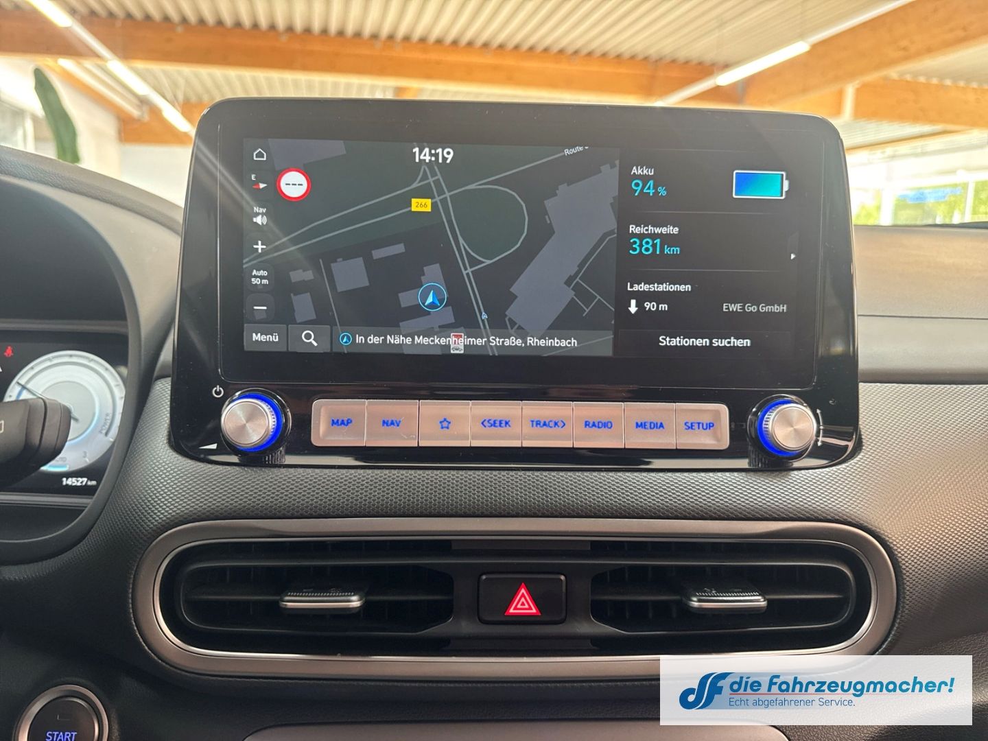 Fahrzeugabbildung Hyundai KONA Trend Elektro 2WD Navi Soundsystem LED ACC