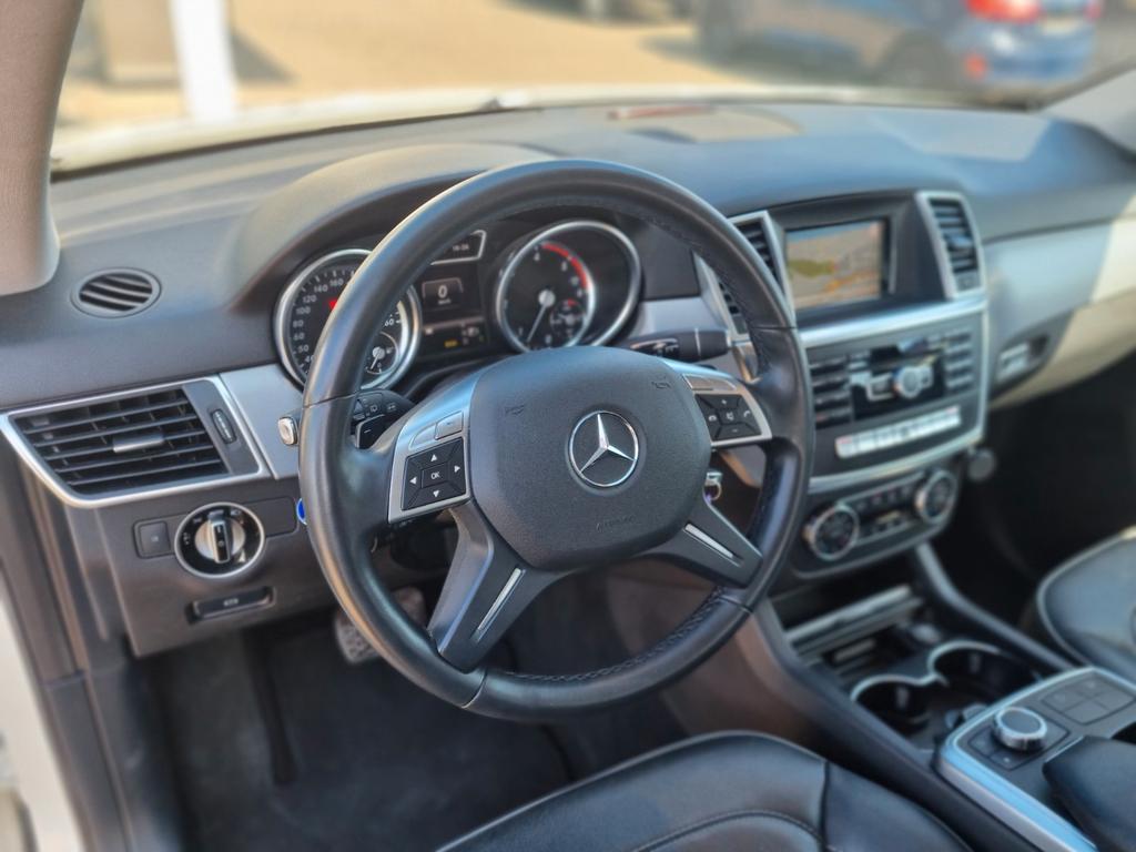 Mercedes-Benz ML 250