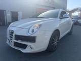 Alfa Romeo MiTo Turismo - weiße Alfa Romeo MiTo