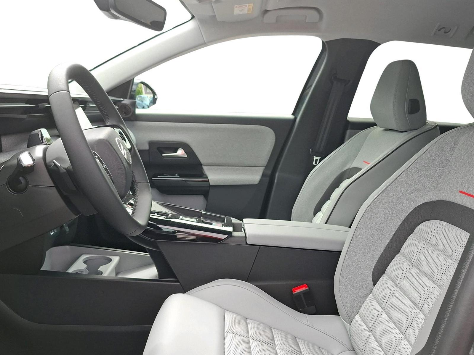 Citroën C5 Aircross Team D Hybrid 145 e-DSC6 Kamera Navi