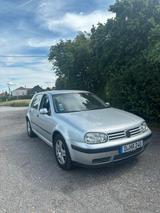 Volkswagen Golf 1.4 - VW Kombi von 2002