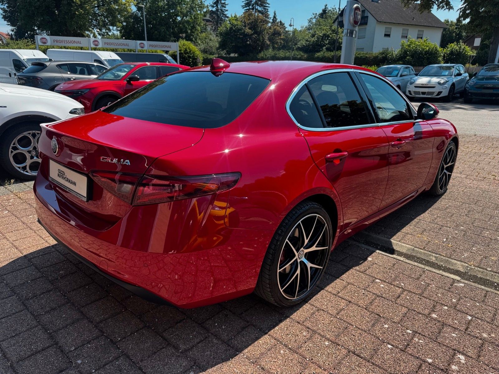 Fahrzeugabbildung Alfa Romeo Giulia 2.0 Super 200PS Automatik Navigation Klim