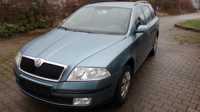 Skoda Octavia Combi 2.0 TDI  Automatik