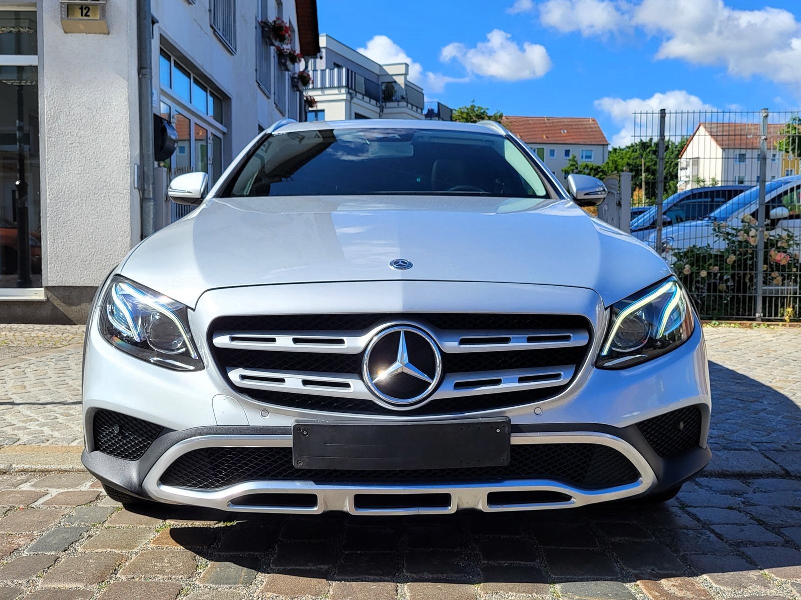Mercedes-Benz E 350 d 4Matic All-Terrain TOTW LED KAM SITZHZG