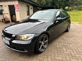 BMW 318D. E 90 - BMW 318: E90 318d