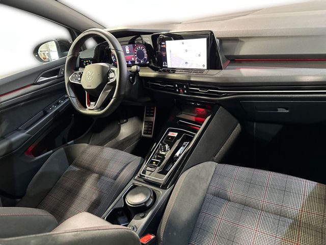 Golf VIII GTI 2.0 TSI DSG BLACK IQ.LIGHT+AHK+RFK