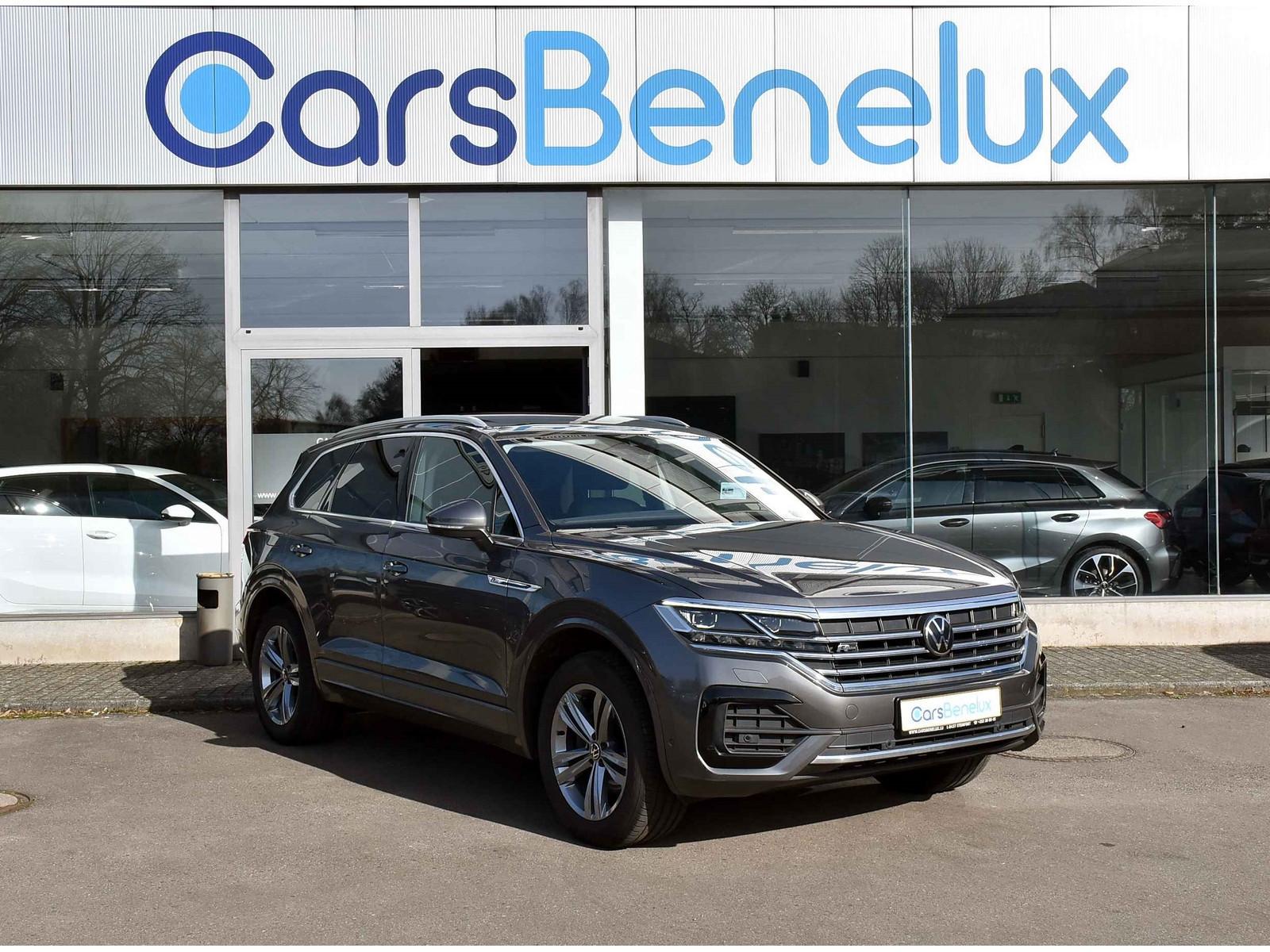 Volkswagen Touareg 3.0 TDI 4Motion R-Line PANO STDHZ 1°HAND