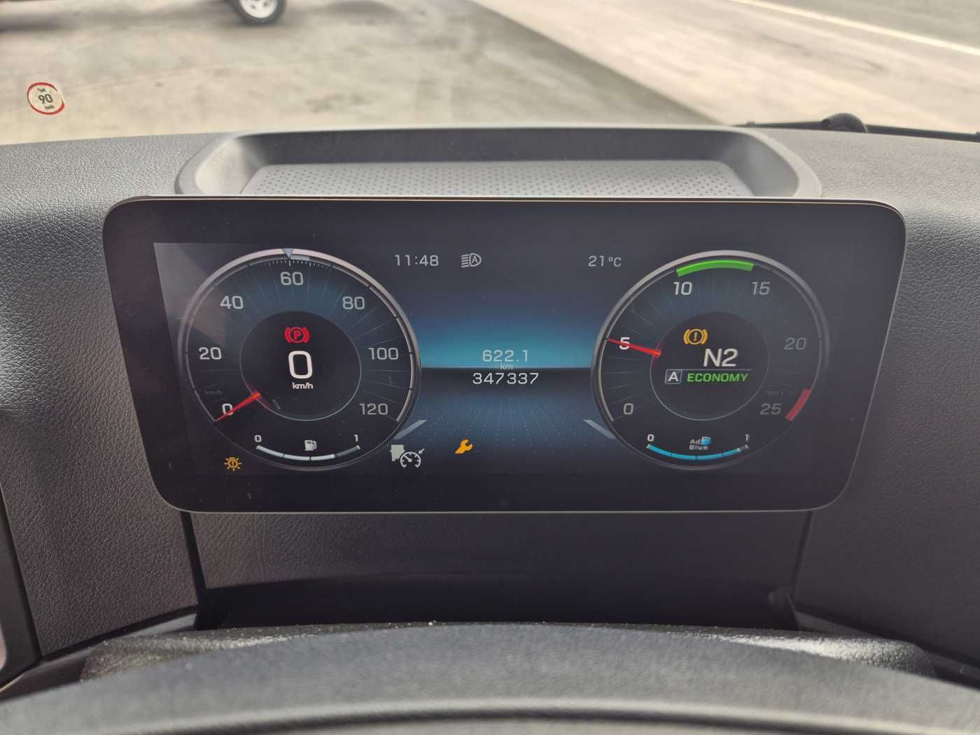 Fahrzeugabbildung Mercedes-Benz Actros 1840 LSnRL Retarder Hubsattelplatte Xenon