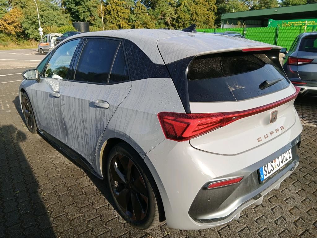 Cupra Born 204PS/62kWh WÄPU+ACC+TOTW+NAVI+SHZ+behLR+RK imagem 3