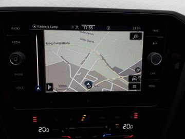 Volkswagen Passat Variant - 10