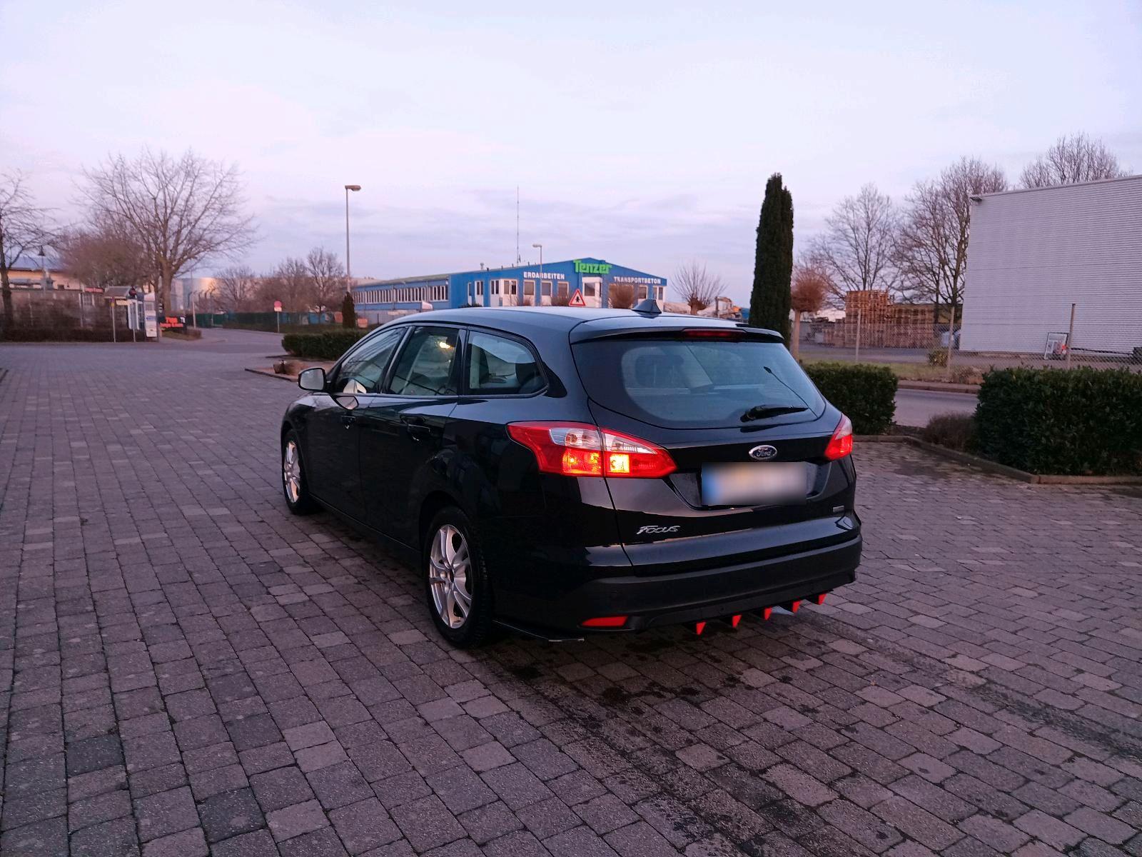 Ford Focus 2014 — photo 7