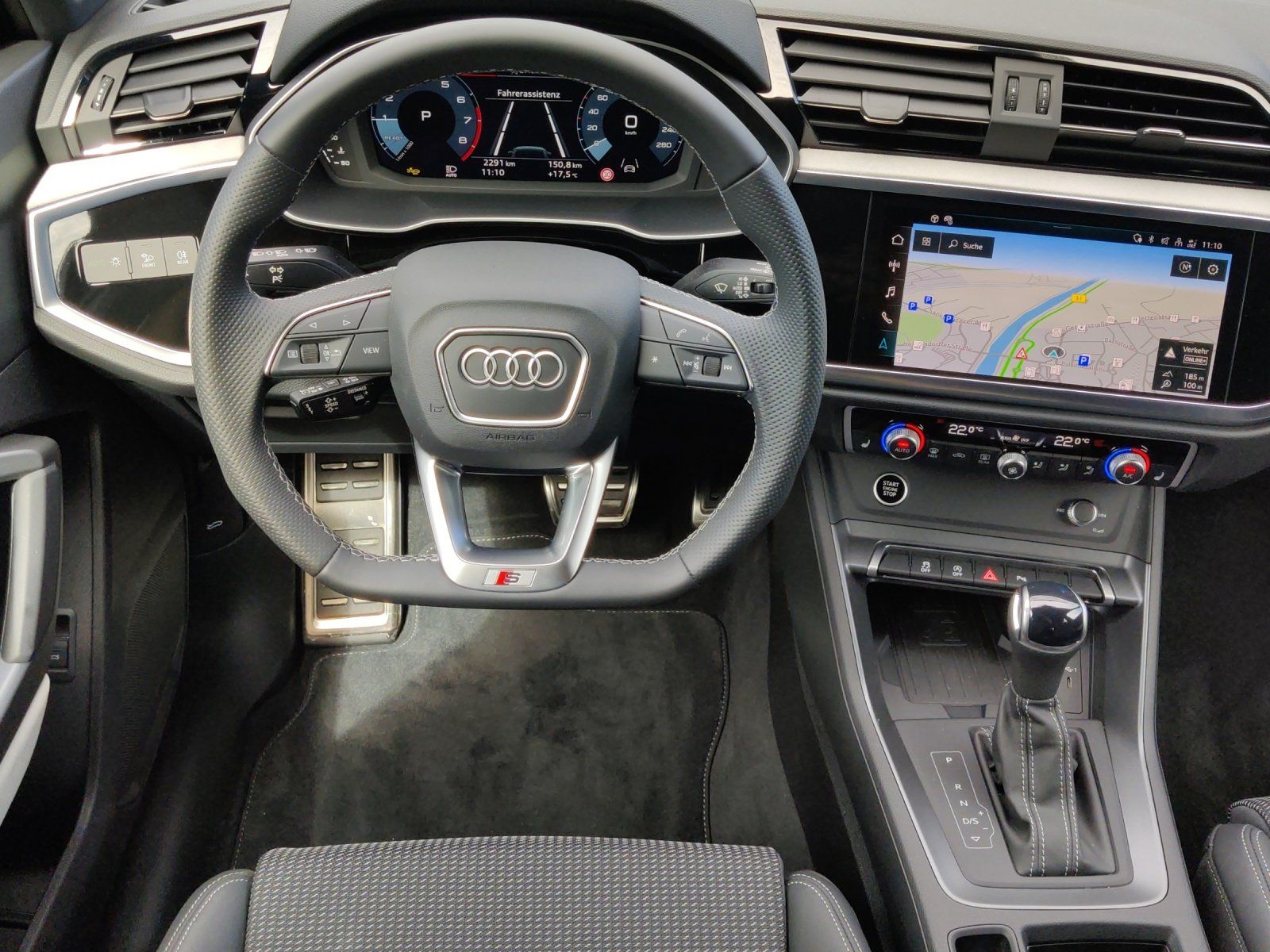 Fahrzeugabbildung Audi Q3 SUV S line Q3 2xS line 35 TFSIS tronic AHK Ka