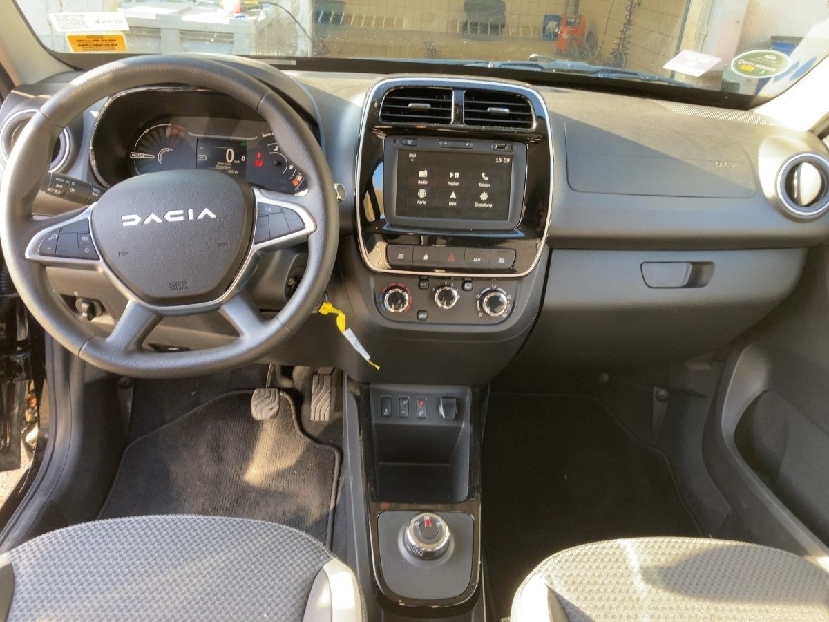 Dacia Spring - Bild 9