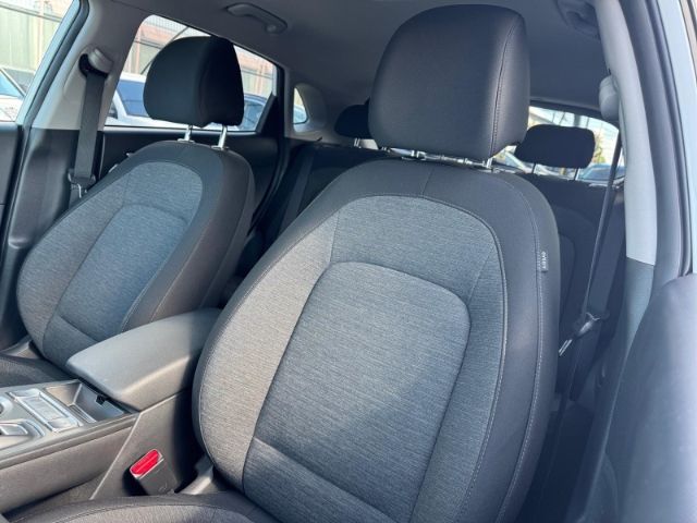Fahrzeugabbildung Hyundai KONA Trend Elektro 2WD Navi Soundsystem ACC Appl