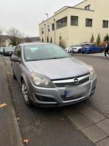 Opel Astra H 1.6 | wenig km | Zahnriemen +... - Opel Astra mit Benzin-Antrieb: Kleinwagen, 1.6