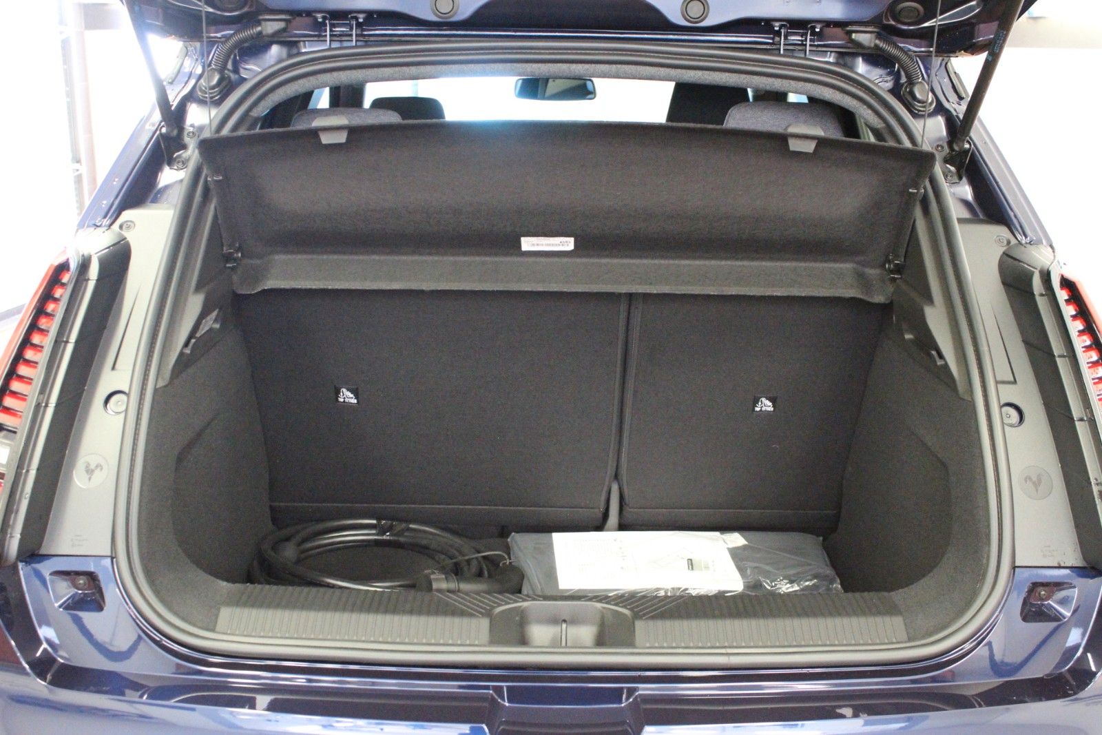 Fahrzeugabbildung Renault R 5 150 Comfort Range Techno  *Vollausstattung*