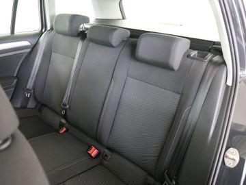 Volkswagen Golf Variant 1.6 TDI DSG TRENDLINE KLIMA 2.HAND