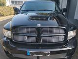 Dodge RAM - aus 2005: Geländewagen