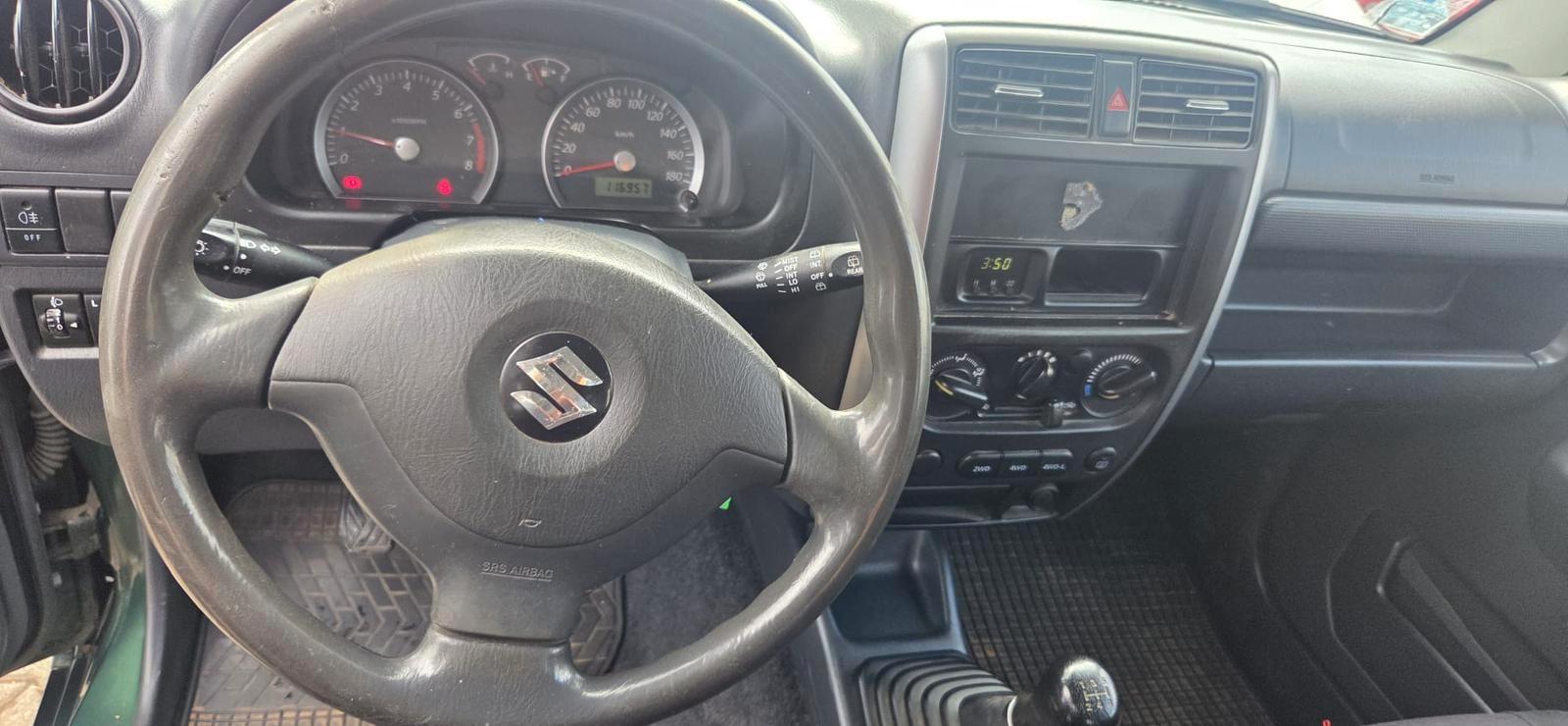 Suzuki Jimny 2009 — photo 13
