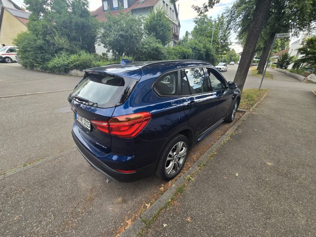 BMW X1 sDrive18d Sport Line Sport Line