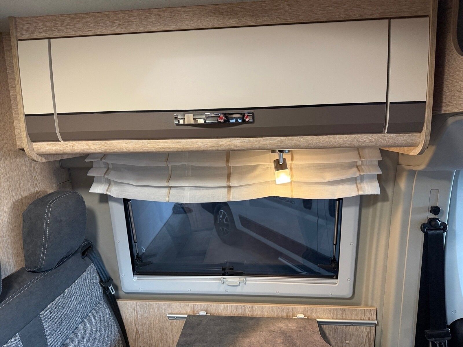 Fahrzeugabbildung Pössl Summit 600 Plus Citroen 140 PS Dörr Edition