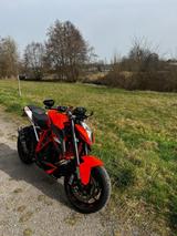 KTM 1290 Super Duke R  - KTM Motorräder in Freiburg