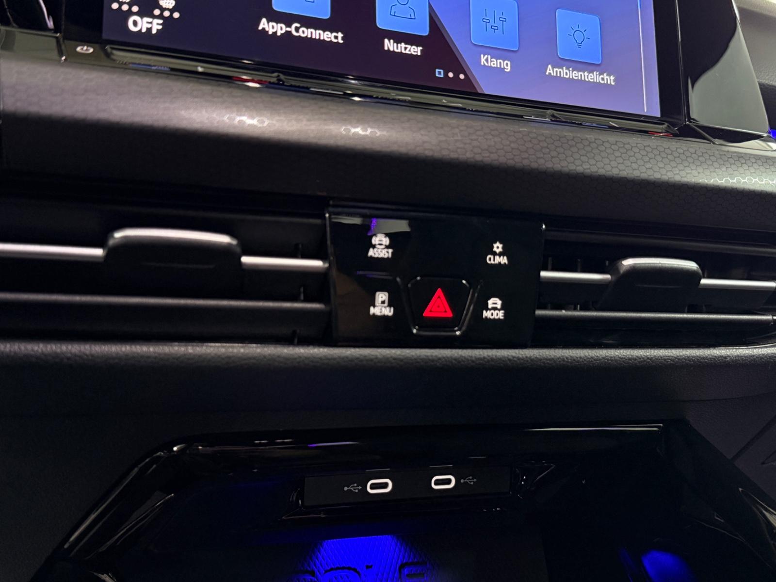 Volkswagen Golf VIII Lim. GTI LED*DSG*ACC*LANE, миниатюра 24