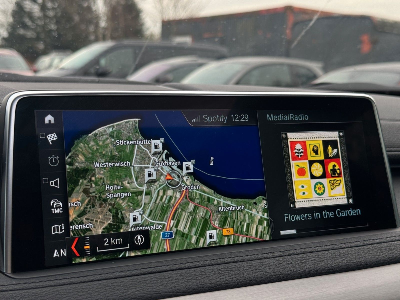 Fahrzeugabbildung BMW X6 xDrive Schiebedach/AHK/360°/M-Paket/H&K