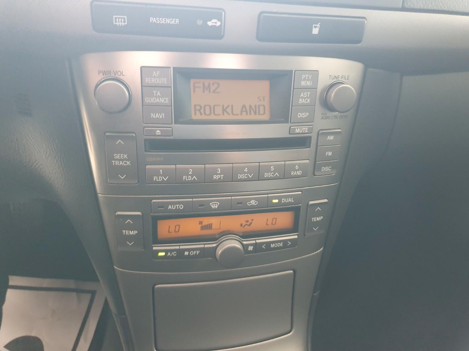 Toyota Avensis 2007 — photo 16