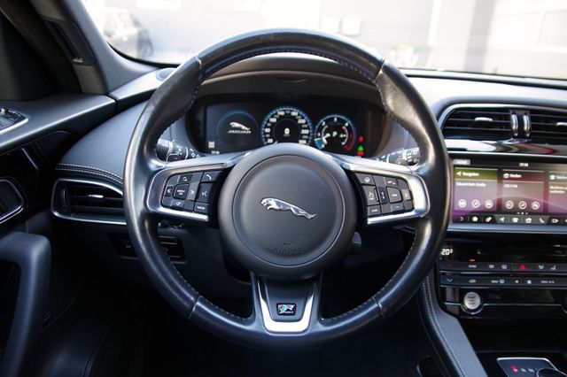 Jaguar F-PACE R-Sport 30d AWD*ACC,Pano,Kamera,Komfort*