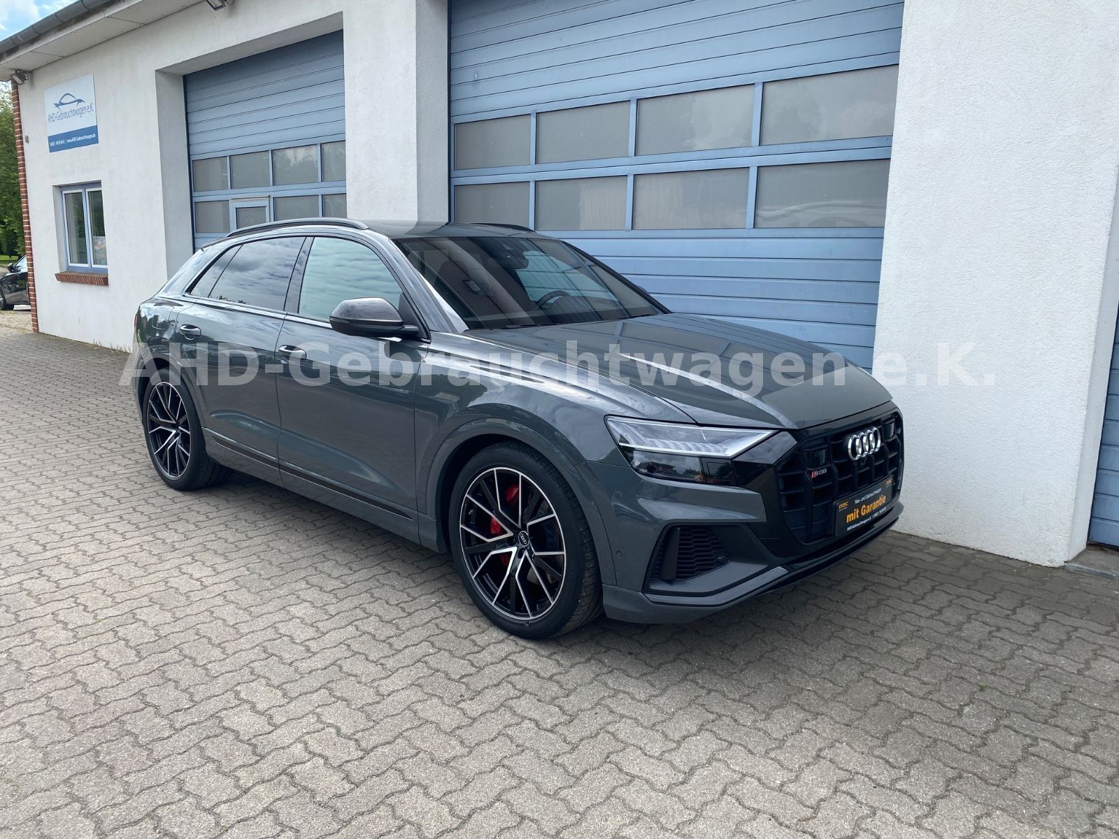 Fahrzeugabbildung Audi SQ8 4.0 TDI AHK B&O 360° Carbon Matrix Rauten 22