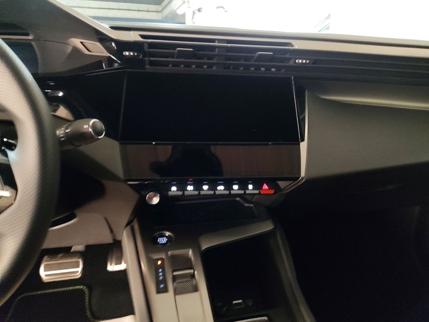 Peugeot 408 - Bild 11