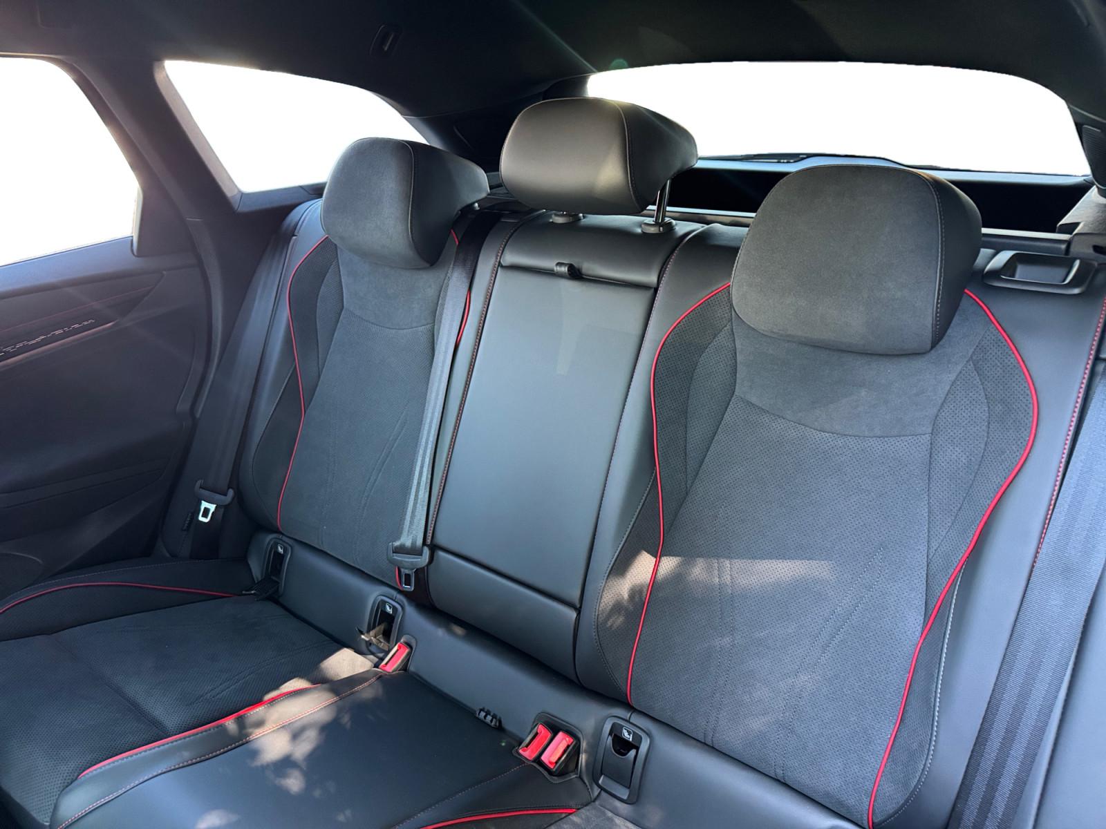 Volkswagen ID.7 GTX Tourer 4MOTION 250 kW (340 PS)