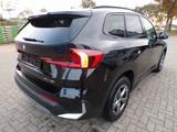 BMW X1 18 i sDrive * PANO/AHK/LED/PDC/PRIVACY* - BMW X1: Schwarz