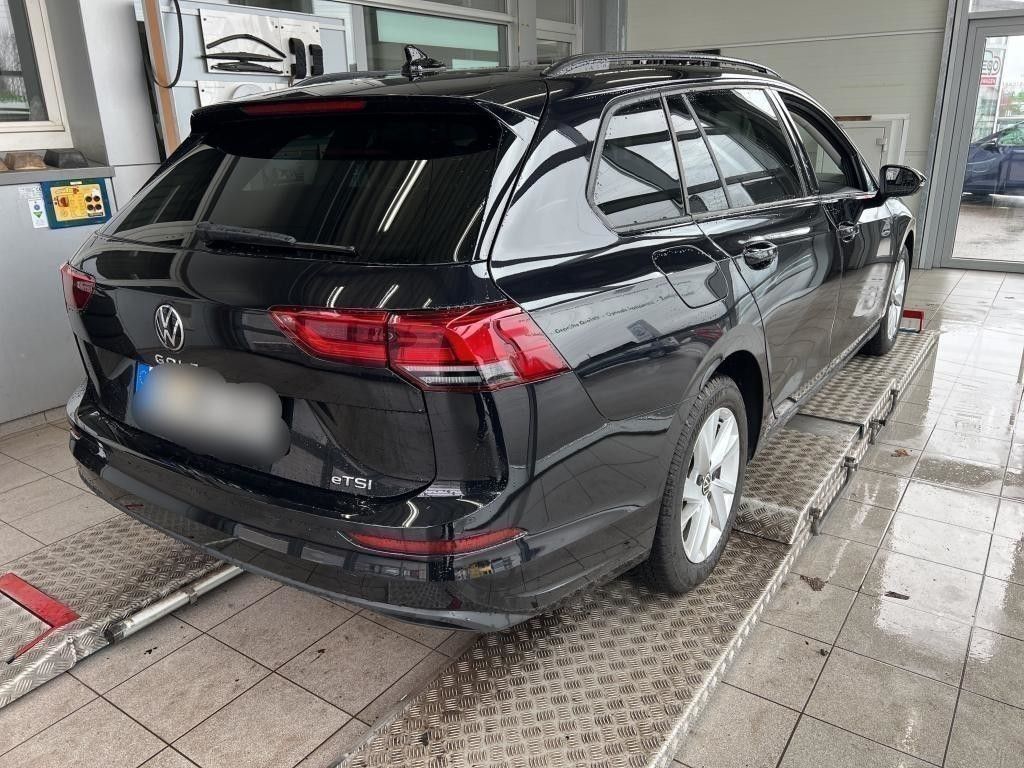 Volkswagen Golf - Bild 3