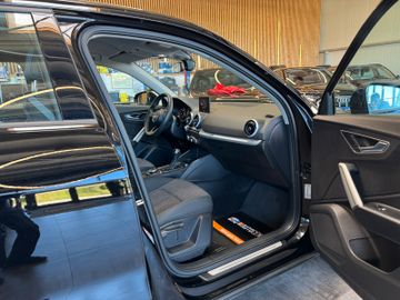 Audi Q2 *1.HAND*19%MWST*TEMPO*NAVI*PDC*KAM*LED*