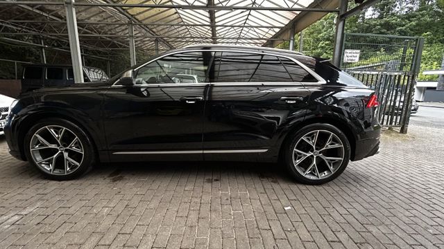 AUDI SQ8 TDI quattro tiptronic 